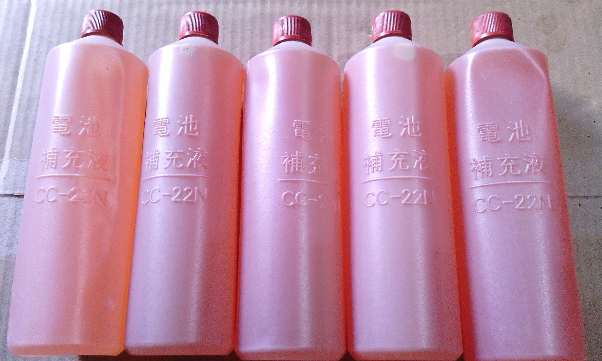 電瓶原液起泡解決方案，泡沫過多會(huì)帶來(lái)哪些危害？